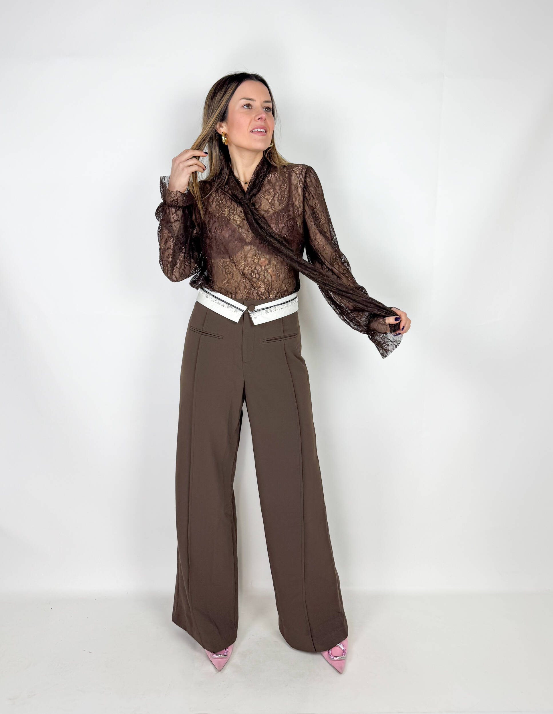 IMG_9246 Pantaloni sartoriali marroni. Ideali per un look da sera. Modello a palazzo.