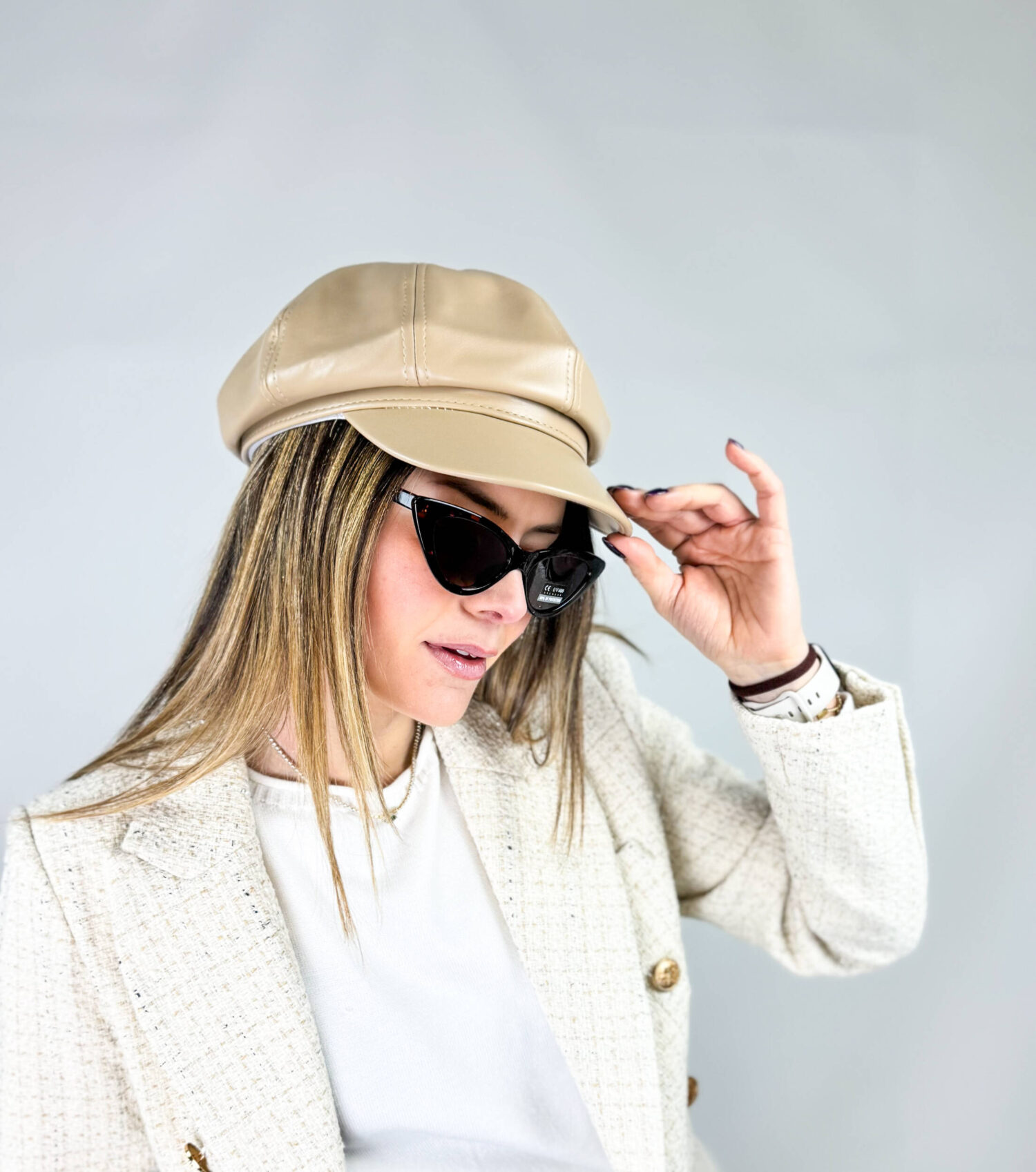 Occhiali da sole da donna stilosi. Modello Miu Miu.