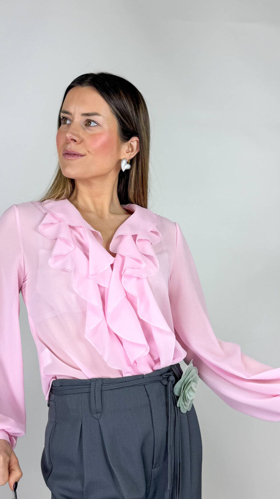 Camicia Velata con rouge, look elegante,primavera/estate.