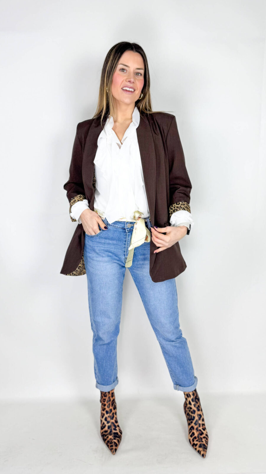 Jeans mum fit da donna casual, alla moda, ideali per uso quotidiano. Elasticizzati.