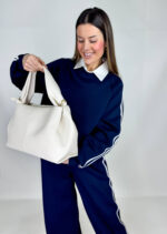 Borsa a mano da donna in morbida ecopelle.